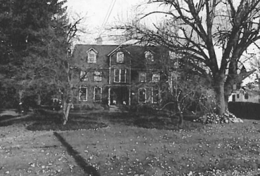 John Chenery House at 52 Washington Street